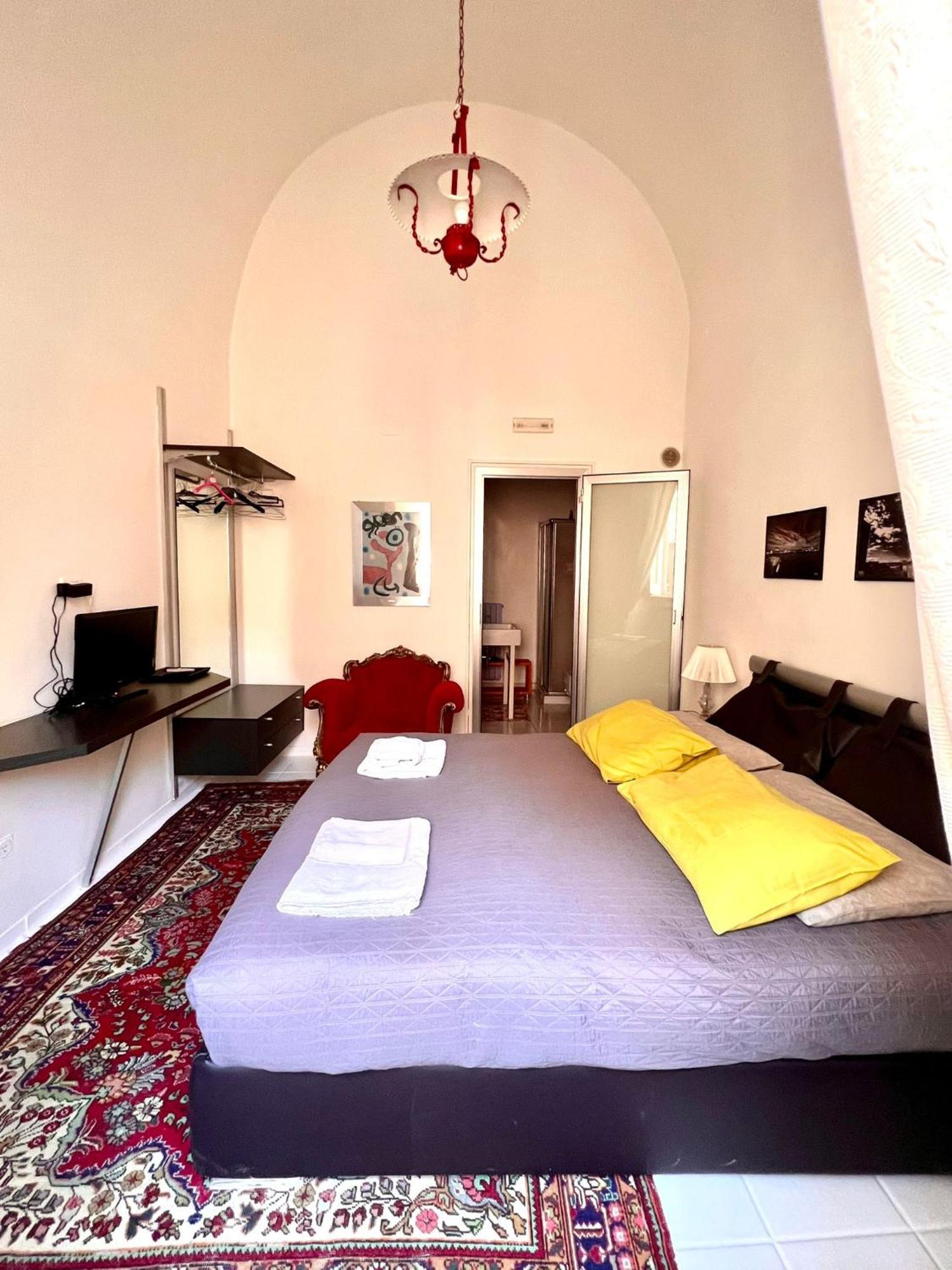 Casa Vacanza Saint Patrick Barletta Eksteriør bilde
